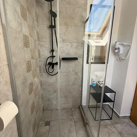 Oda ve Kahvaltı Hamor Panzio Rimetea